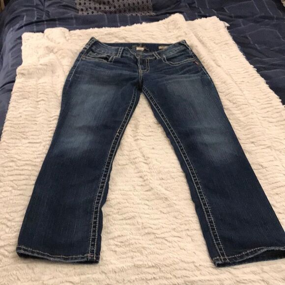 Silver Jeans Denim - Cute Suki Capri Silver Jeans size 29!